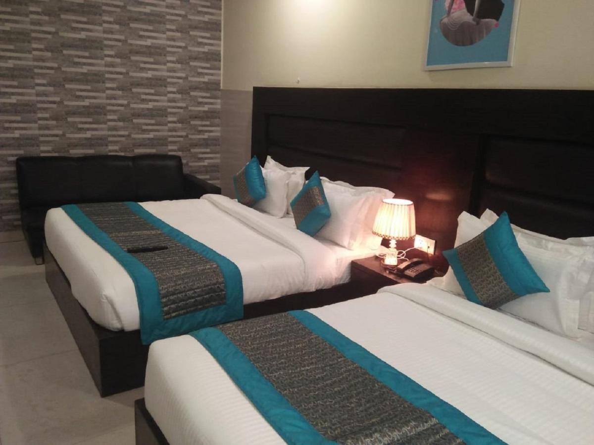 Отель Vivah Residency Нью-Дели Экстерьер фото